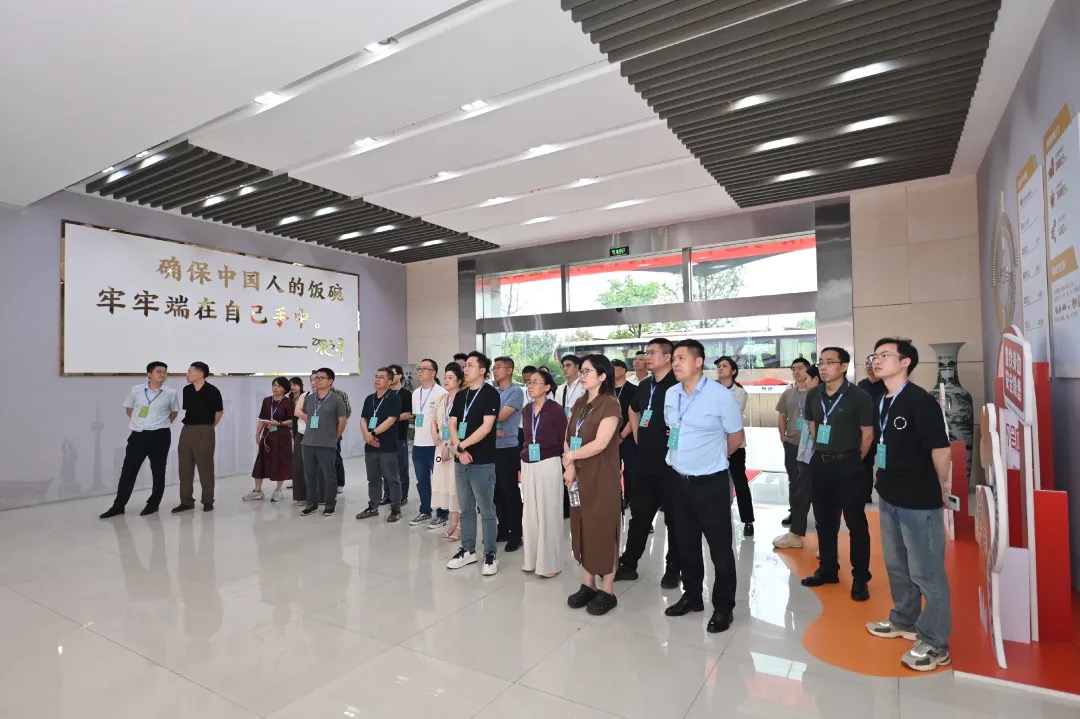 1749648083795762.jpg 4.jpg