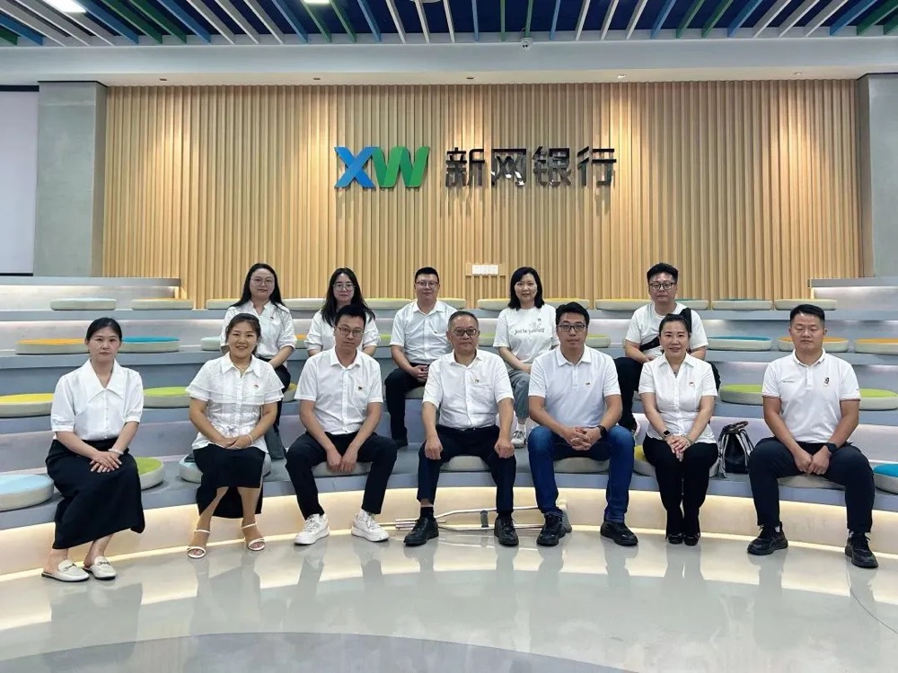 1751331734513296.jpg 3.jpg